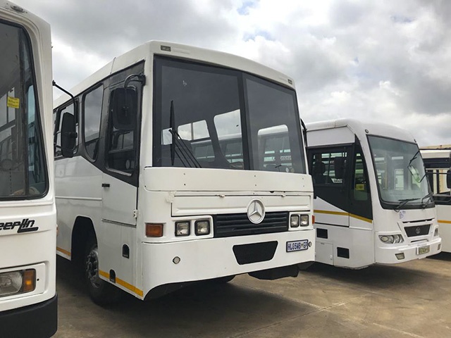 1993 MERCEDES-BENZ BUS 65 SEATER