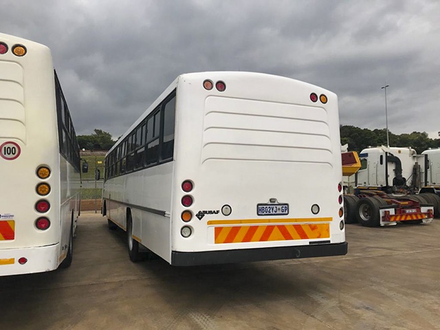 2001 MERCEDES- BENZ BUS 65 SEATER