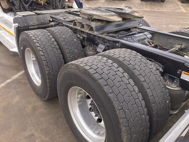 2013 FREIGHTLINER ARGOSY ISX 620 SIGNATURE