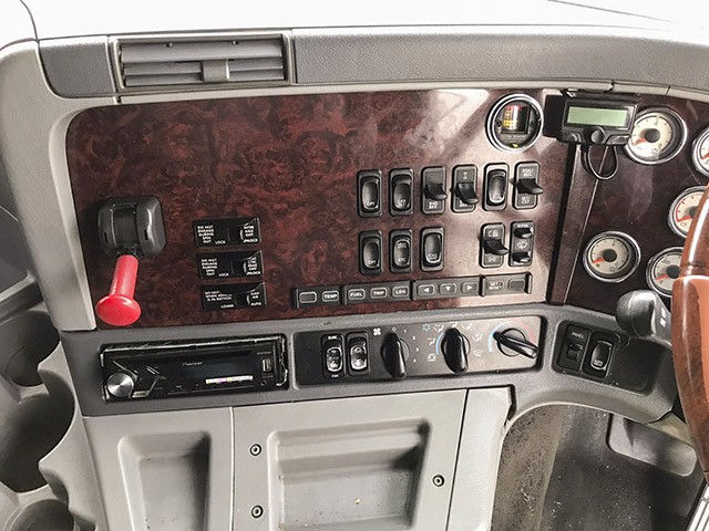 2013 FREIGHTLINER ARGOSY ISX 620 SIGNATURE