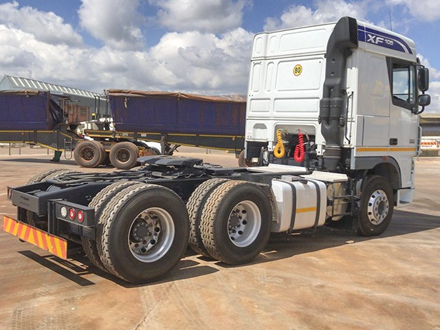 2017 DAF XF 105.460
