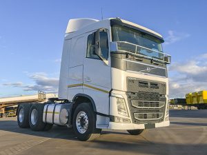 Used 2015 Volvo FH440 with air suspension and 785446km for sale