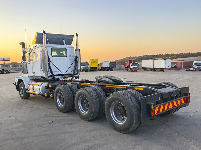2012 Western Star Constellation 6989XD