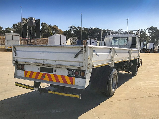 2016 Isuzu FTR 850 AMT 8 Ton Dropside