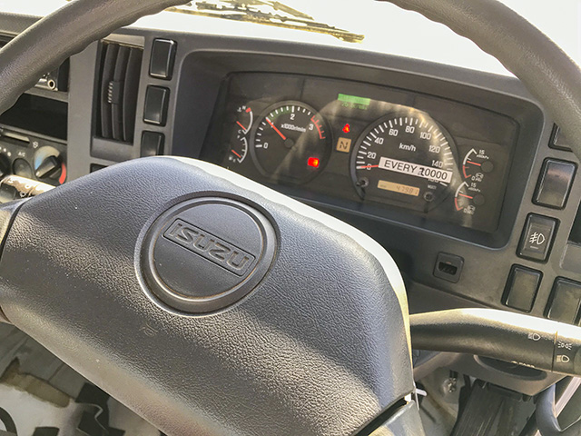 2016 Isuzu FTR 850 AMT 8 Ton Dropside