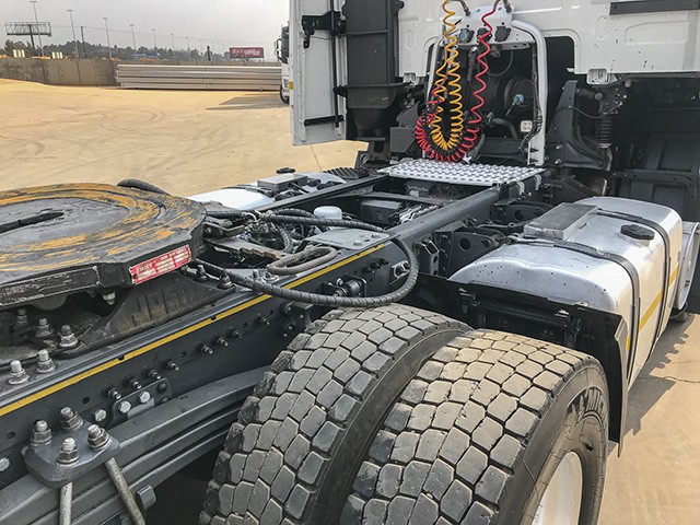 2018 VOLVO FH440