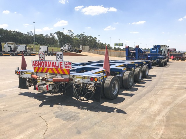 2012 Western Star 6989XD & Multi-Axle Trailer Combo