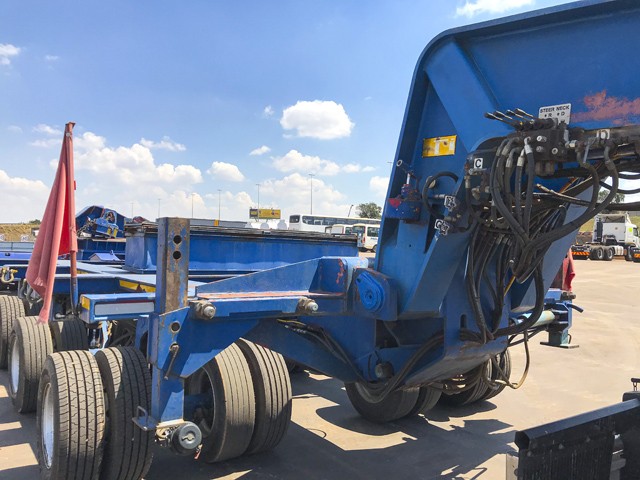 2012 Western Star 6989XD & Multi-Axle Trailer Combo