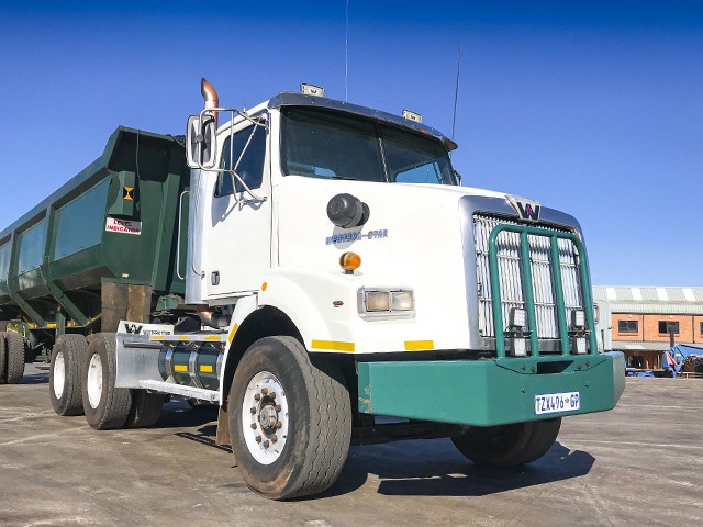 2006 Western Star 4900E Constellation