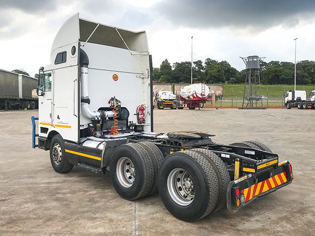 2011 International Eagle 9800I