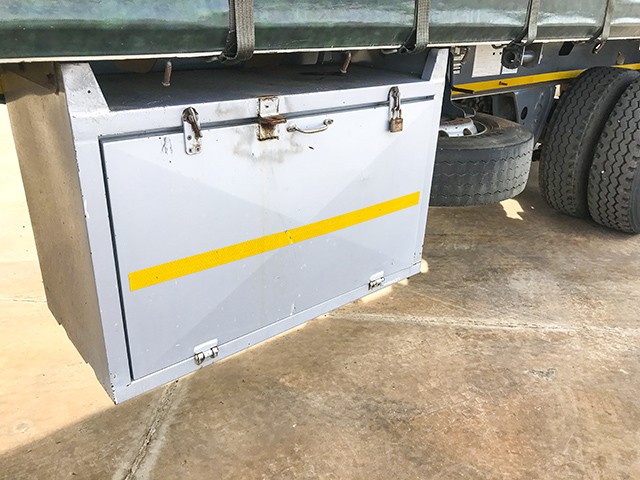 2010 Homez Drawbar Tautliner 10.5m Trailer