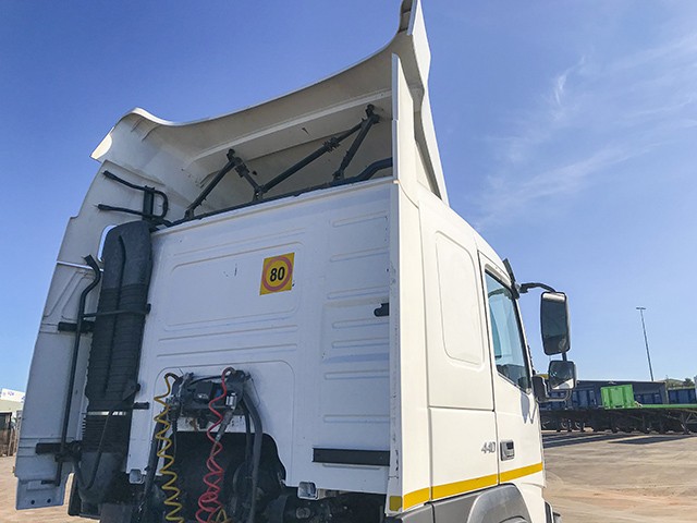 2015 Volvo FMX 440