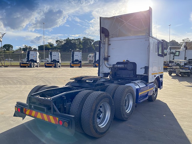 2008 International Eagle 9800I