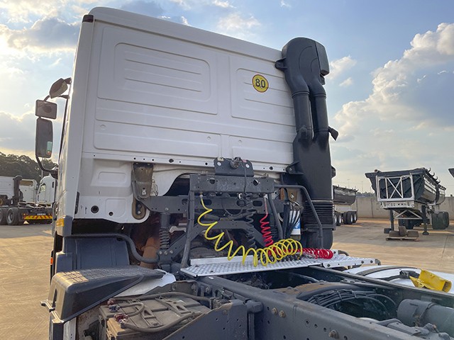 2006 Mercedes-Benz Actros 3340