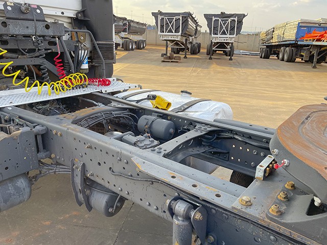 2006 Mercedes-Benz Actros 3340