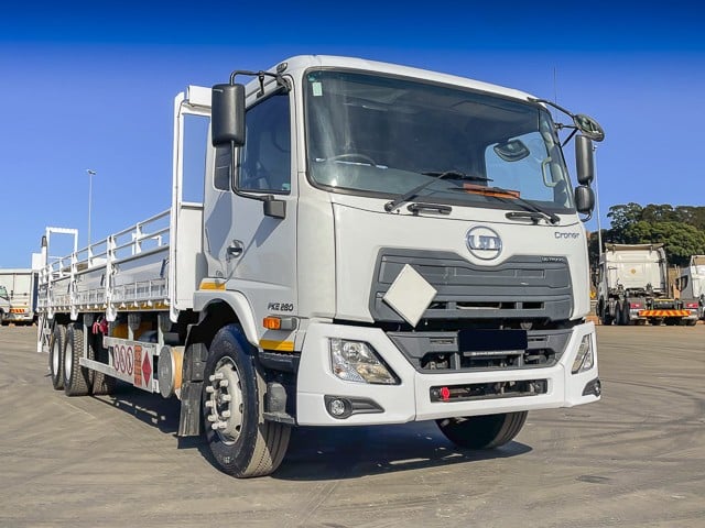 2018 UD Crone PKE 280 Dropside Truck