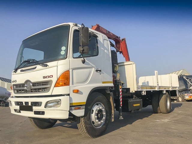 2013 Hino 500 Crane Truck