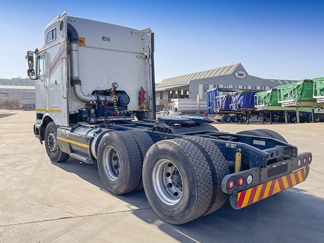 2013 International Eagle 9800I