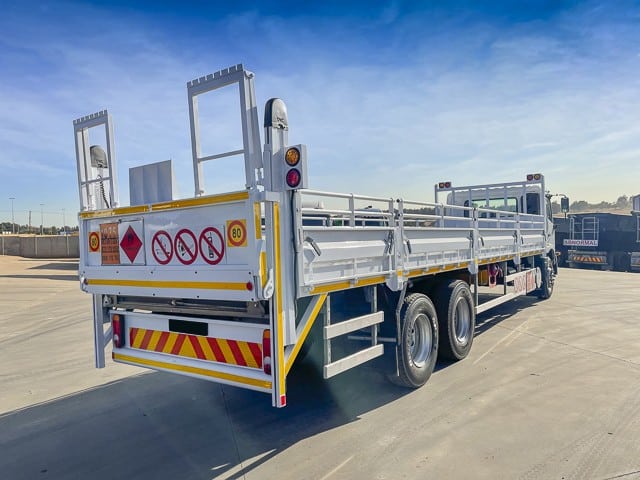 2018 UD Crone PKE 280 Dropside Truck
