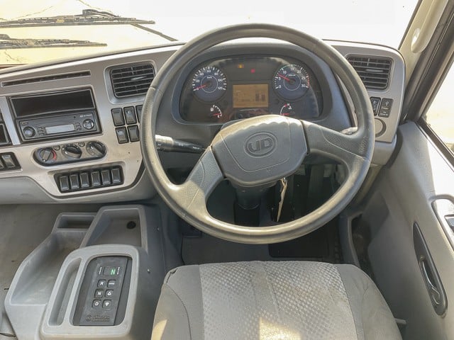 2018 UD Crone PKE 280 Dropside Truck