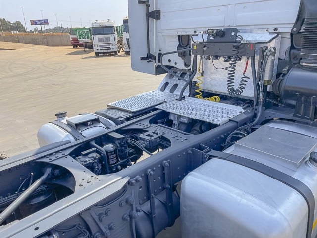 2015 Mercedes Benz Actros 2646