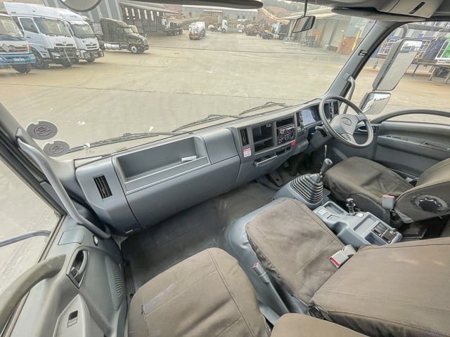 2021 Isuzu FTR850 Rollback