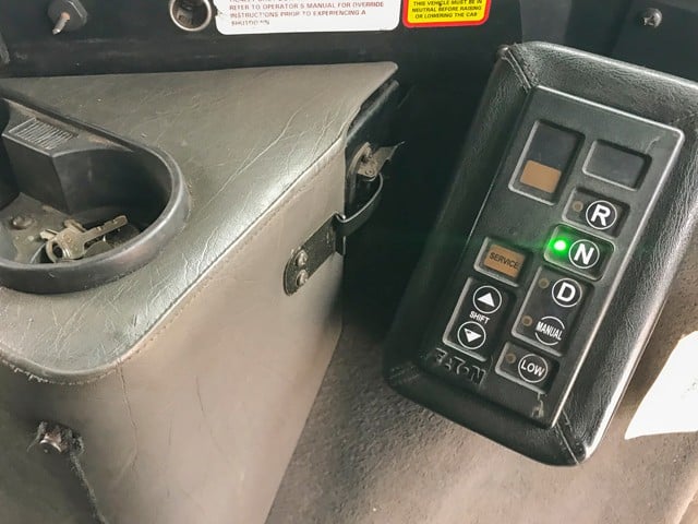 2011 International Eagle 9800I Mid-Roof