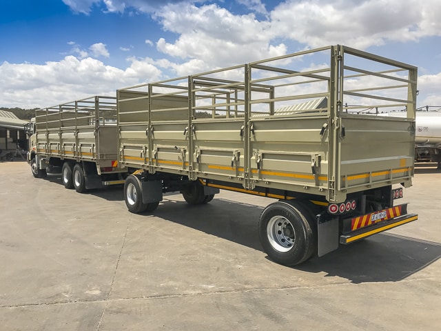 2020 FAW 28.290 Cattle Truck & Drawbar Trailer