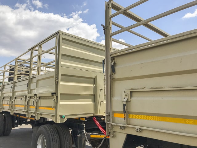 2020 FAW 28.290 Cattle Truck & Drawbar Trailer