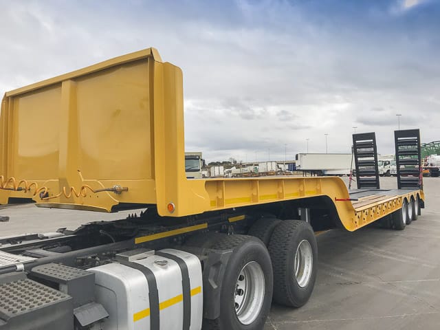 2016 Payloader Lowbed Stepdeck Triaxle Trailer