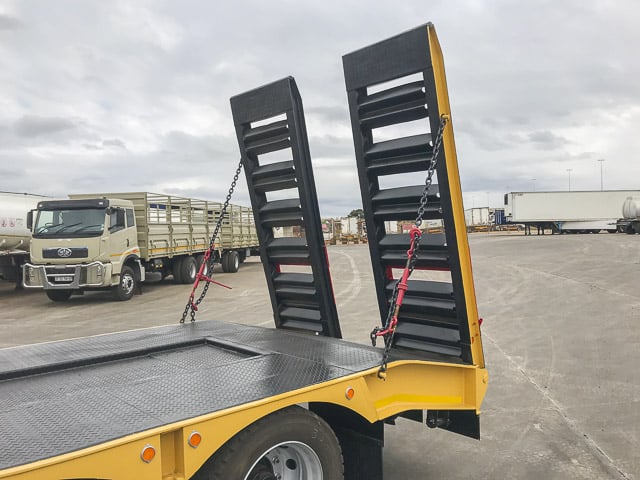 2016 Payloader Lowbed Stepdeck Triaxle Trailer