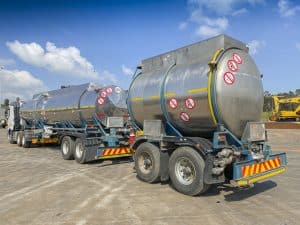 Used 1998 Rosbys Cladded Stainless Steel Tanker 32000L Double Axle Trailer and 1997 Tank Clinic Pup 12550L Trailer Combo for sale