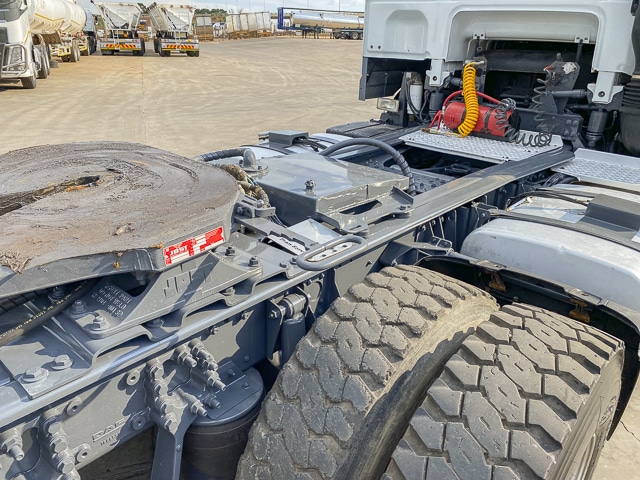 2017 DAF XF105.460 – 6×4 Truck Tractor