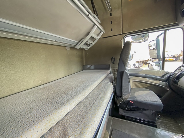 2017 DAF XF105.460 – 6×4 Truck Tractor