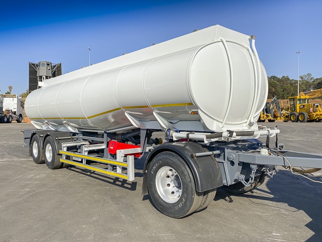2008 GRW Fuel Tanker 29 000L – Drawbar Trailer