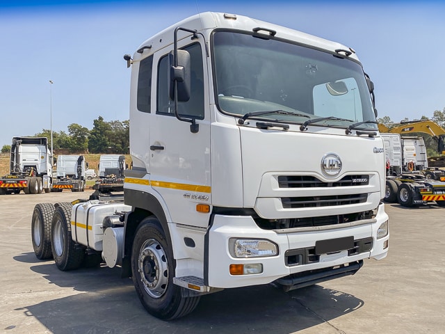 2015 UD Nissan Quon GW26 450