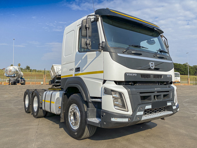 Used 2018 Volvo FMX 440 for Sale
