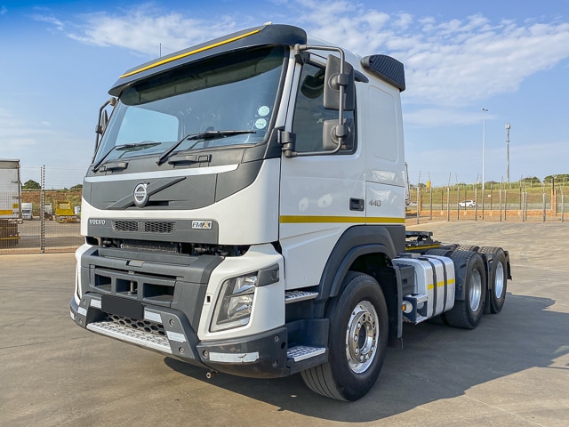 2019 Volvo FMX440 – 6×4 Truck Tractor