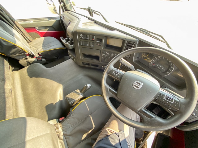 2019 Volvo FMX440 – 6×4 Truck Tractor