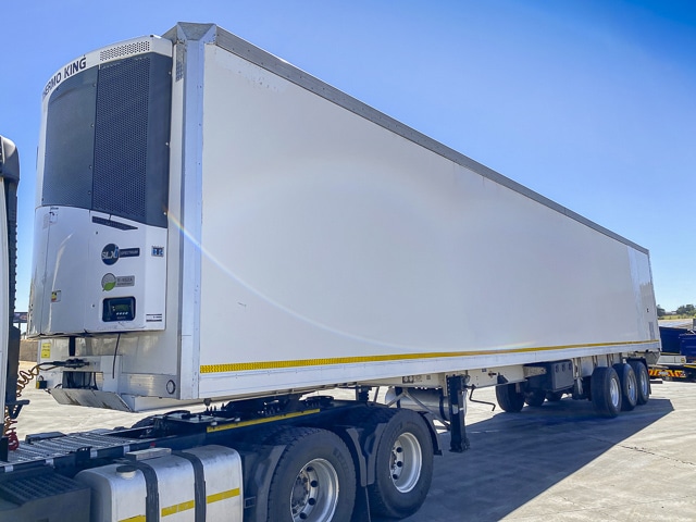 2017 CTS Fridge Tri Axle Trailer