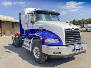 Used 2008 Mack Vision 6x4 Sleep Cab Truck Tractor for sale