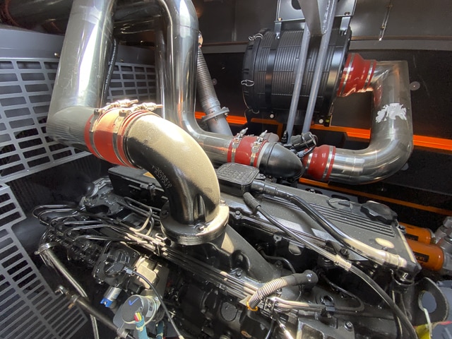 2025 Zega Compressor 950 CFM 22 Bar – Cummins 6CT – Drill & Blasting – Mechanical Injection