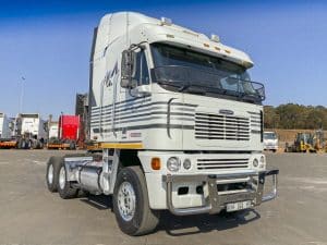Used 2011 Freightliner Argosy ISX 500 for sale
