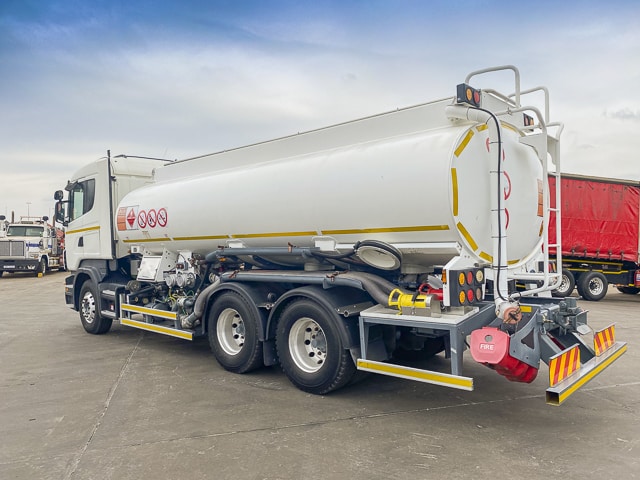 2010 Scania R500 – Fuel Tanker 19000L Rigid Truck