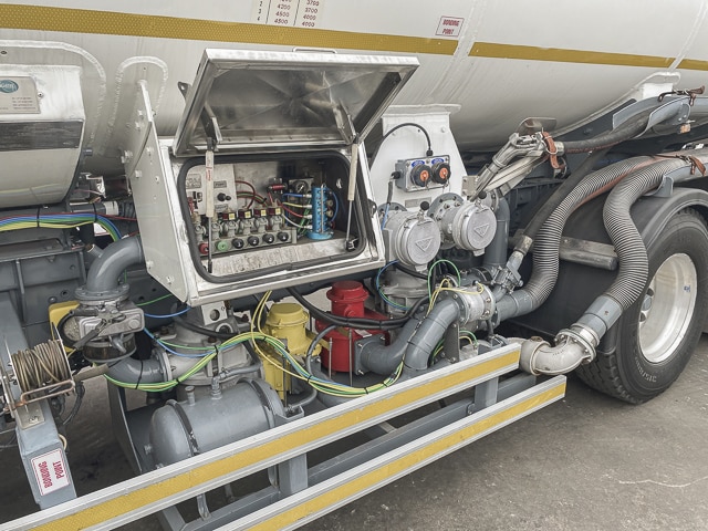 2010 Scania R500 – Fuel Tanker 19000L Rigid Truck