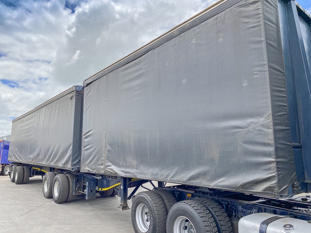 2012 SA Truck Bodies Tautliner – Link Trailer