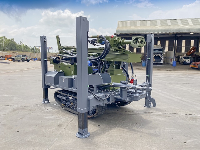 2025 Borehole Mobile Drill Rig Machine DW200