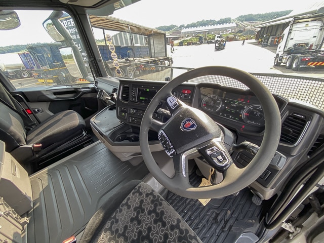 2020 Scania R560 – 6×4 Abnormal Lowbed Truck Tractor