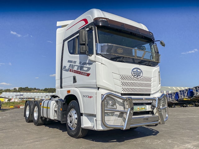 2023 FAW JH6 28.500FT – 6X4 Truck Tractor