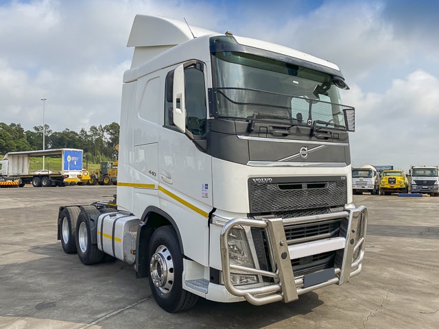 Used 2019 Volvo FH440 - 6x4 Truck Tractor for sale